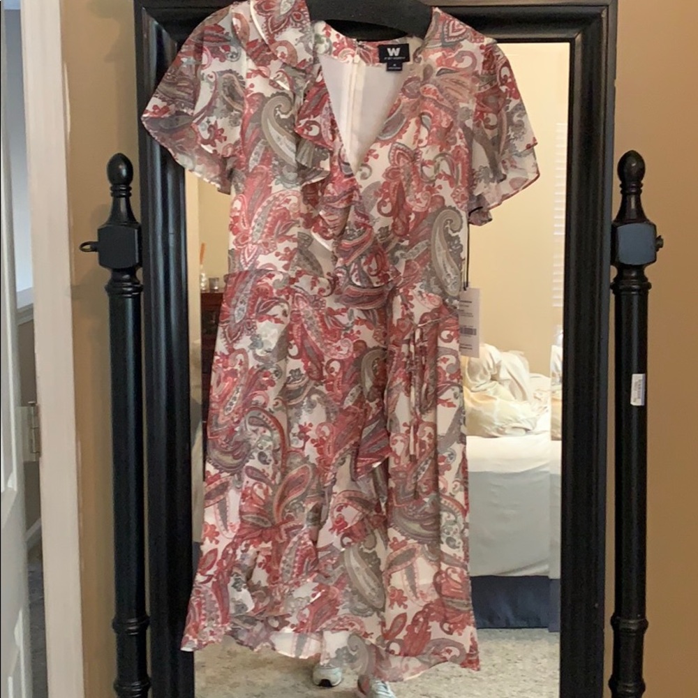 Worth paisley wrap dress ruffles NWT 0